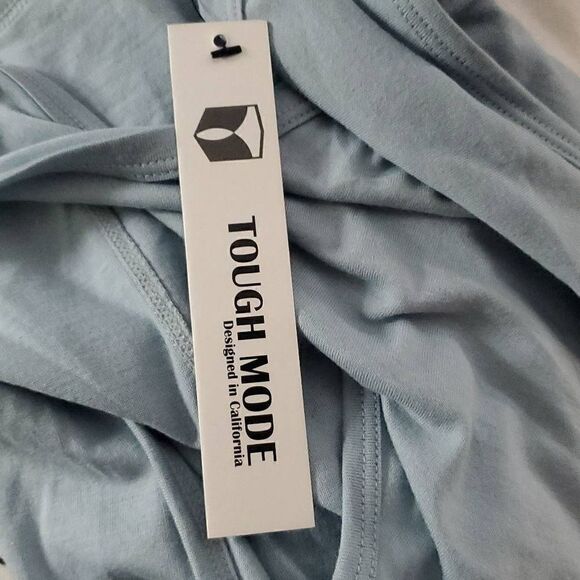 NWT TOUGH MODE ACTIVEWEAR TOP - Picture 4 of 5